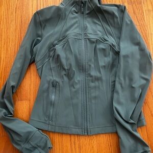 lululemon cropped define jacket- medium forest